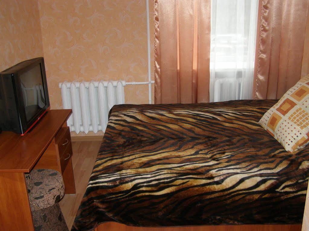 Adler Hotel Киев Екстериор снимка